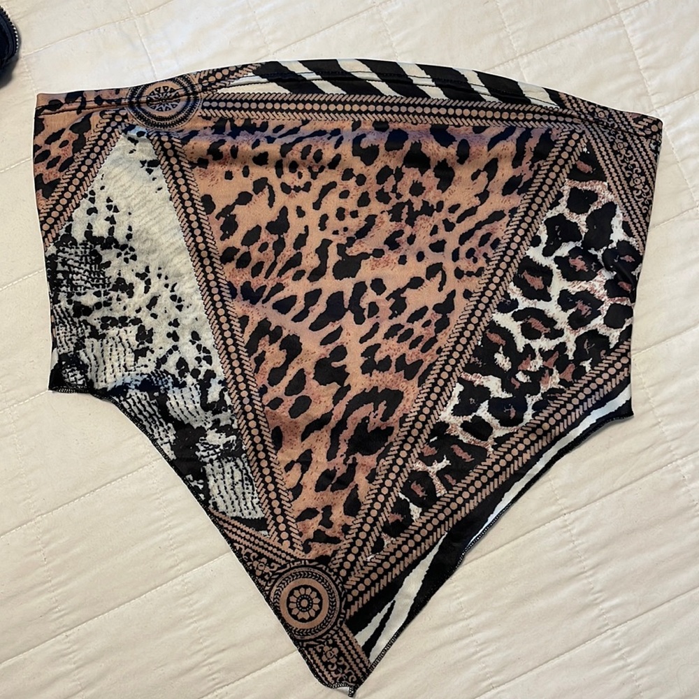 Strapless bandana top